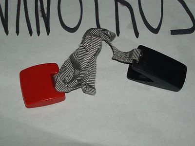 Nordic Track C2400 magnet Treadmill Safety Key 245921 - Image 1 of 2