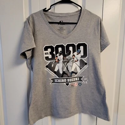 Ichiro Suzuki  Mr. 3000 Marlins Yankees Mariners Fanatics Women's T-shirt L - Image 1 of 4