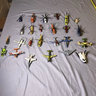 Matchbox Diecast Airplanes & Helicopters - 1/64-1/80 Lot Of 25 Assorted Makes - Image 1 of 4