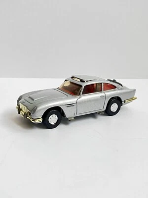 Corgi James Bond 007 Aston Martin Thunderball DB5  - Image 1 of 4