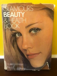 Vintage Retro 1972 Glamour's Beauty & Health Book HC/DJ Lifestyle Table Book - Bild 1 von 16