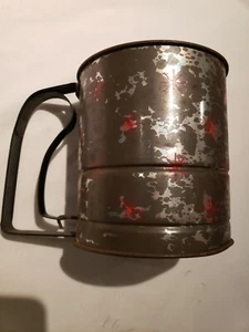 Flour Sifter Vintage 4 cup Androck USA Silver w/Red Stars Black Squeeze Hand - Picture 1 of 4