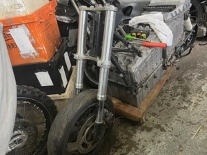 BMW C EVOLUTION complete front end forks wheel 2015 - Picture 1 of 12