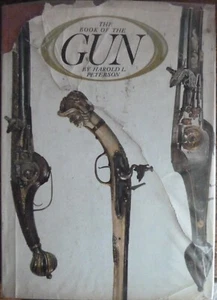 THE BOOK OF THE GUN LARGE QUARTO ILLUSTRATED - Picture 1 of 12
