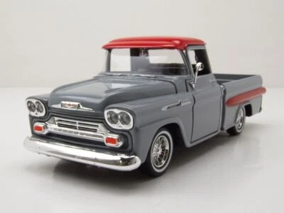 Chevrolet Apache Fleetside Pick Up Get Low 1958 Grigio Modellino 1:24 MotorMax - Immagine 1 di 4