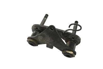 1987 Yamaha Venture Royale Xvz1300 Handlebar Mount Bracket - Image 1 of 4