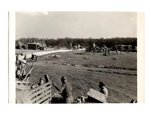 WWII WW2 Original Photo Soldiers Building the Tent City 1940s Please READ - Picture 1 of 4