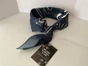 OwlCrate Dreamer Scarf Bandana Hippie Says “The Dream Chooses The Dreamer” NWT - Picture 1 of 3