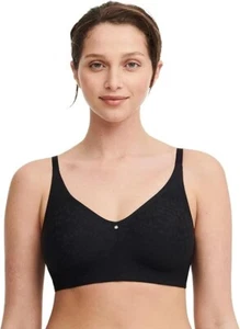 Chantelle 18J8 Women's Comfort Chic Back Smoothing Wireless Bra 38G Black - Picture 1 of 5