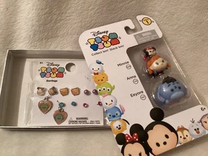 Orecchini Disney Tsum Tsum e personaggi in vinile (confezione da 3) ~ nuovi con scatola ~ Stitch Pooh Minnie - Foto 1 di 7