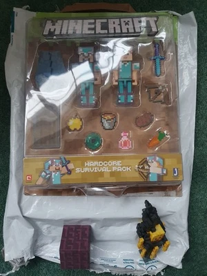 Minecraft Jazwares Hardcore Survival Pack Series 4&  Series 3 Blaze (NO ROD) - Image 1 of 4