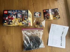 Lego 1381 Vampire's Crypt fast vollständig mit Karton + Anleitung, 2 Teile fehlen - Bild 1 von 12