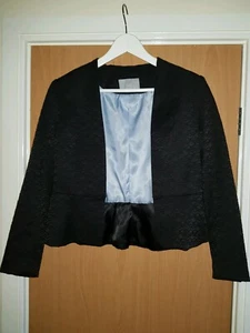 Schwarze Cropped Smart Bolero Jacke 3/4 Ärmel / Schößchen Taille / Reiss Whistles Style - Bild 1 von 4