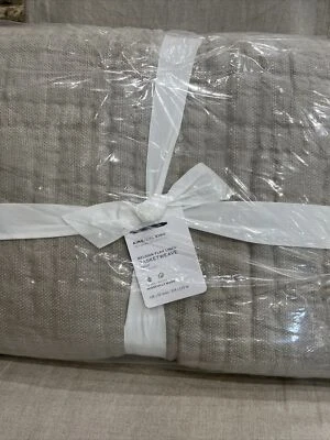 Pottery Barn Belgian Flax Basketweave Quilt Full Queen Flax - Image 1 of 2