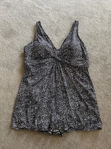 Swimsuits for All Black & White Print Swim Dress Women’s Size 22 - Picture 1 of 16