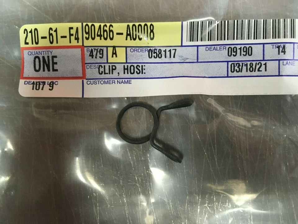 CLIP MANGUERA VENTILACIÓN TOYOTA OEM 90466-A0008 (CANTIDAD 1) SE ADAPTA A NUMEROSOS MODELOS Foto 1 de 1