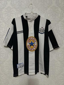 Newcastle United 1996 1997 Home Vintage Football Shirt Jersey Adidas Size L Mens - Picture 1 of 11