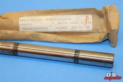 NOS YAMAHA DT175A 1974 MX125A 1974, CASQUILLO DE FORMA ESPECIAL, 90389-12002-00 Foto 1 de 4