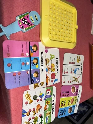 1970's Creative Playthings "Ask 'n Answer" Educational Toy ages 3-8 - Imagem 1 de 4