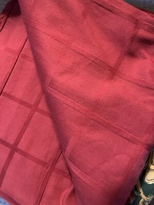 CALVIN KLEIN Tablecloth - Ap. 55x110 - Rusty Red Color - Very rich looking Color - Picture 1 of 5