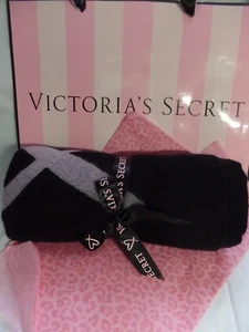 2017 Victoria's Secret Throw Coperta Edizione Limitata 50"x 60" Sacchetto Regalo Carta - Foto 1 di 6