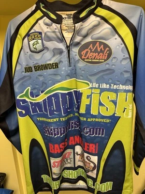 Vintage Men’s Pro MFG fishing Shirt Size M Multicolor PFG SHIRT - Image 1 of 4