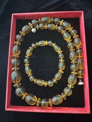 Juego de collar y pulsera de ámbar burmita natural de alta calidad - color dorado  Foto 1 de 4