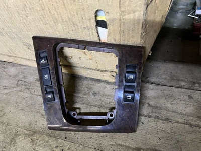 2000-2005 BMW 330XI ВЫКЛЮЧАТЕЛЬ СТЕКЛОПОДЪЕМНИКА И ДЕРЕВЯННЫЙ ОБОДОК OEM 2000-2005 - Изображение 1 из 4