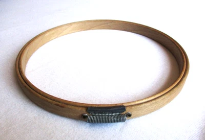Vintage Gibbs Wood Wooden Embroidery Hoop 6" Spring Tension Felted - Image 1 of 4