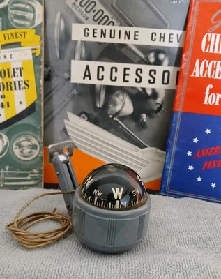 BRÚJULA AUTOMÁTICA ILUMINADA AIRGUIDE VISI-DOME ORIGINAL COMPLETA AÑOS 40 GRIS 85-A Foto 1 de 4