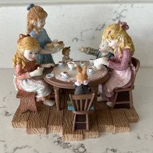 Lefton 1999 Corgi Cottage “Afternoon Tea” Figurine 12268 - Picture 1 of 10