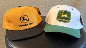 Zwei John Deere SnapBack Mützen Neu  - Bild 1 von 5