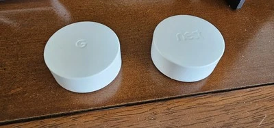 Sensor de temperatura Google Nest nieve usado (2) Foto 1 de 2