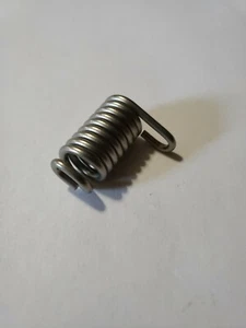 Original Makita Part # 234189-4 COMPRESSION SPRING 12, EA3201S - Picture 1 of 2
