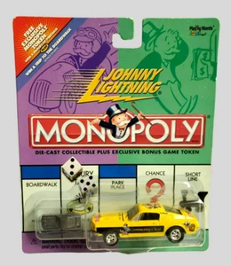 2000 Johnny Lightning 1999 COMMUNITY CHEST FORD MUSTANG Yellow MONOPOLY 1:64 - Picture 1 of 12