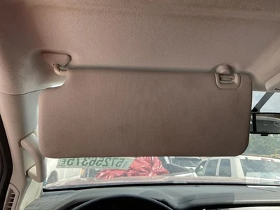 Driver Left Sun Visor Without Illumination Fits 16-23 TITAN XD 4961332 Foto 1 de 4