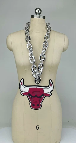 New NBA Chicago Bulls  Gameday Tailgate Silver Fan Chain Fanchain Cover