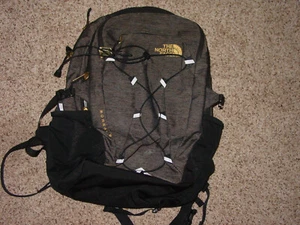 Mens The North Face NF0A3KV4 Borealis Gray/Black/Gold Flexvent Backpack! - Picture 1 of 11