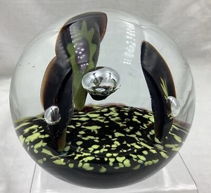 Caithness Glass Paperweight (TROPICANA YELLOW) 1972 By PETER HOLMES. - Picture 1 of 8