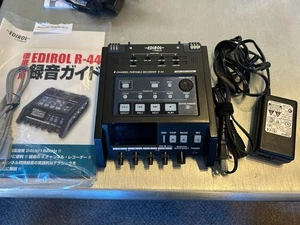 Registratore portatile Roland R-44 Edirol con adattatore CA dal Giappone usato - Foto 1 di 5