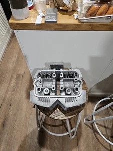 honda cb 250n Cylinder Head  - Foto 1 di 24