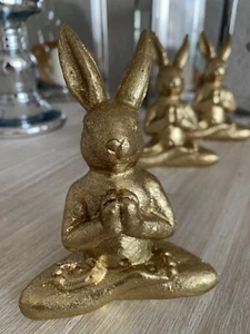 Osterhase Osterdeko Osterfigur Yoga Oster Hase Deko Figur Farbe Gold 12 x 10 cm - Bild 1 von 12