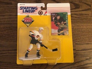1995  STARTING LINEUP PAVEL BURE W/ FLEER CARD 