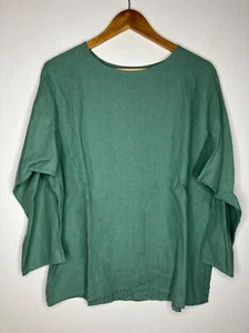 Swallowtail Green Linen Top With Button Back Detail S/M Lagenlook - Picture 1 of 9