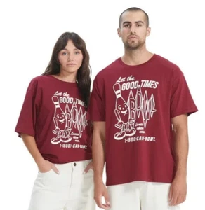 Camiseta No Boundaries Unisex Talla S 34-36 Gran Tamaño Gráfica Color Rojo Borgoña Nueva con Etiquetas - Imagen 1 de 10