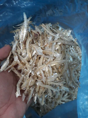 IKAN BILIS ANCHOAS SECAS CON MARISCOS DE ANCHOA PREMIUM LIMPIOS, PELADOS, SIN CABEZA Foto 1 de 4