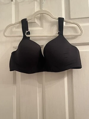 尺寸 40d Plus 全塑像钢圈文胸黑色蕾丝设计中厚肩带 — 第 1/4 张图片