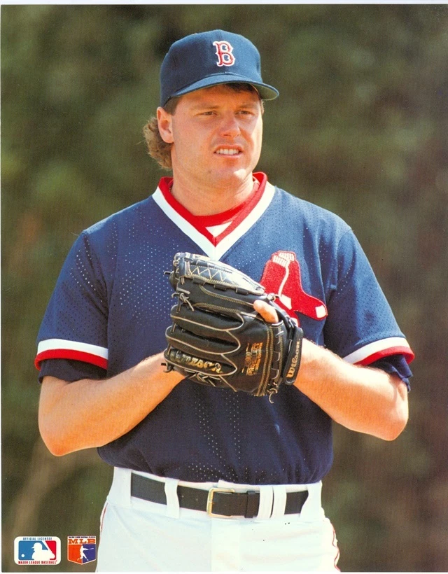 8 x 10 Color Photo: Roger Clemens - Boston Red Sox 1989 - Image 1 of 1