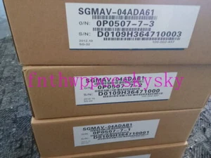 1 Stück für neue Yaskawa mit Bremsmotor SGMAH-04AAA4C - Bild 1 von 1