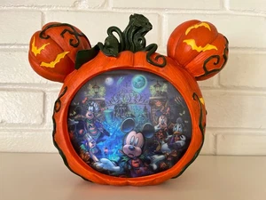 Disney Parks Halloween Boo to You Pumpkin Light Up Haunted Mansion Exclusive - Bild 1 von 12